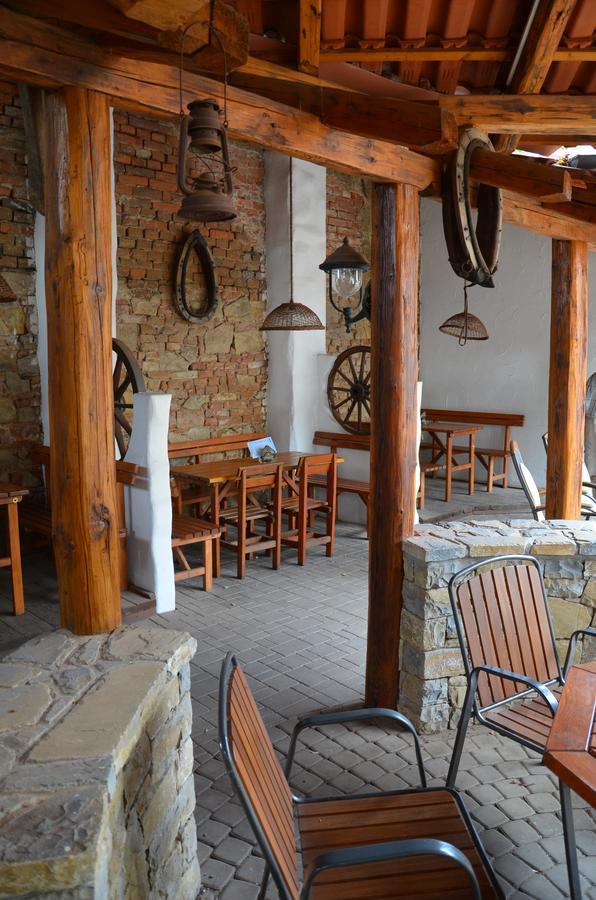 Apartmány Pod Kaštany Kvasice Exterior foto